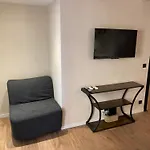 Refurbished In The Old Town, Steps From The Apartamento