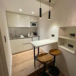 Refurbished In The Old Town, Steps From The Apartamento *