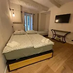 Refurbished In The Old Town, Steps From The Apartamento *
