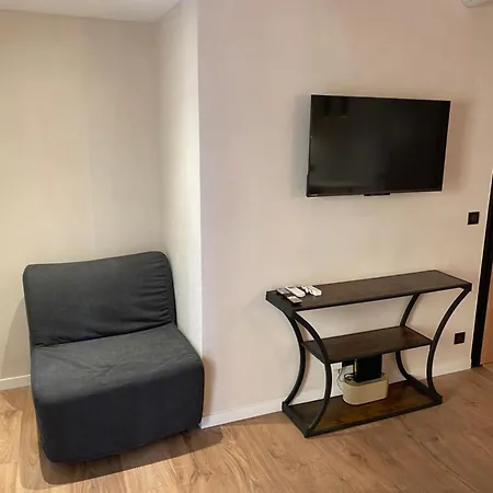 Refurbished In The Old Town, Steps From The Appartement