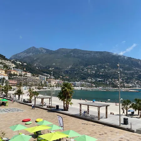 Refurbished In The Old Town, Steps From The Daire *