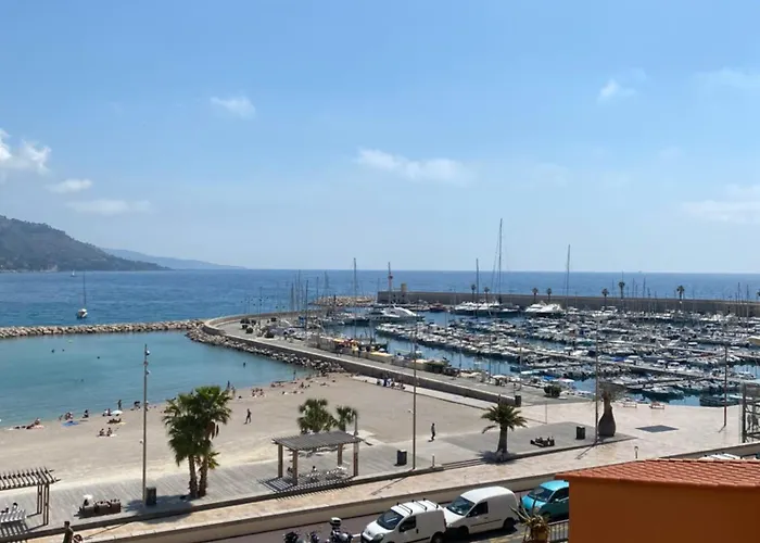 Daire Refurbished In The Old Town, Steps From The Menton